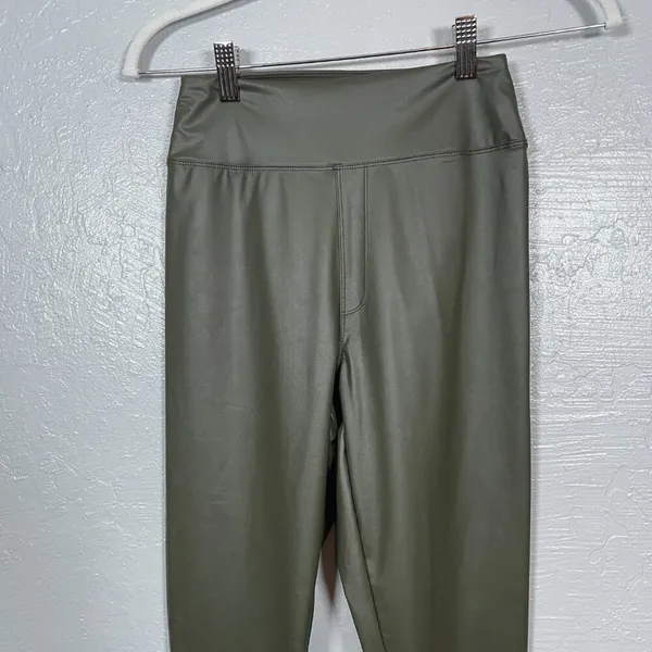 Offline by Aerie Women M Olive Green Faux Leather Leggings High Rise Athleisure - Image 3