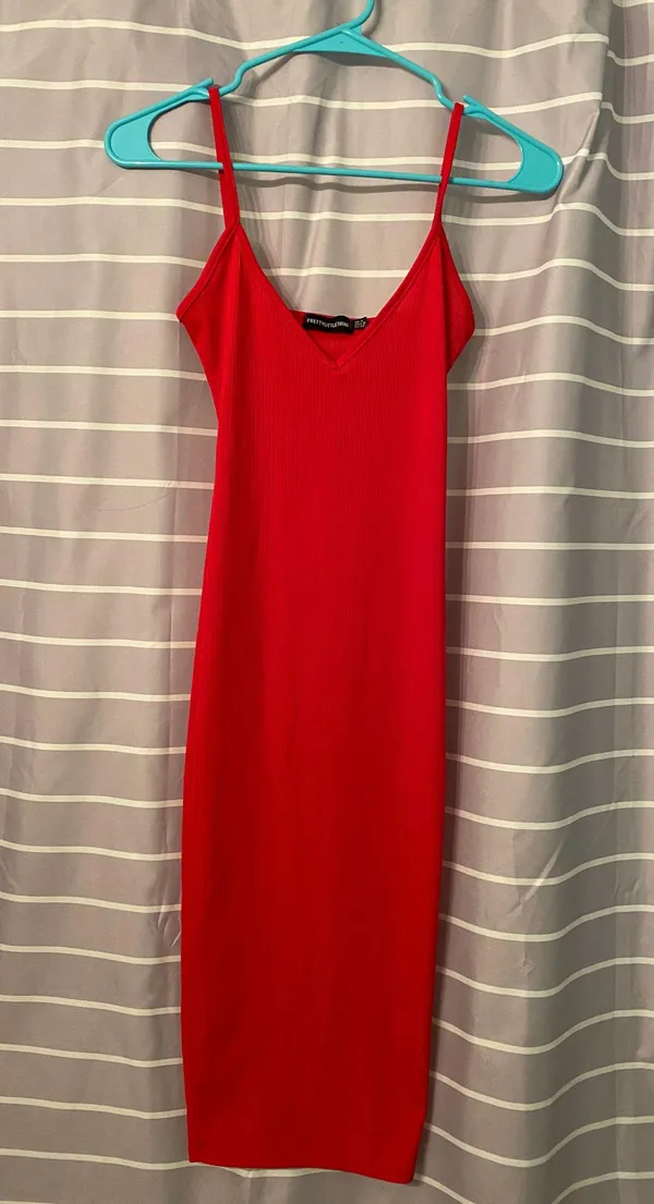 Pretty Little Thing Bodycon Dress - Image 6