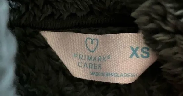 Primark Cares Fluffy Yarn Fleece Full-Zip Jacket Good condition, no flaws other than general wear. - Image 4