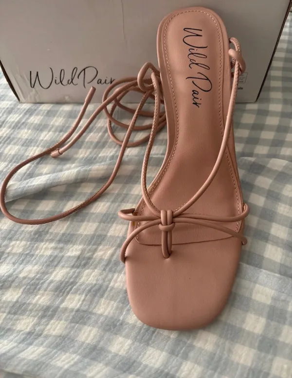 Pink wrap around heels with clear heel  - Image 2