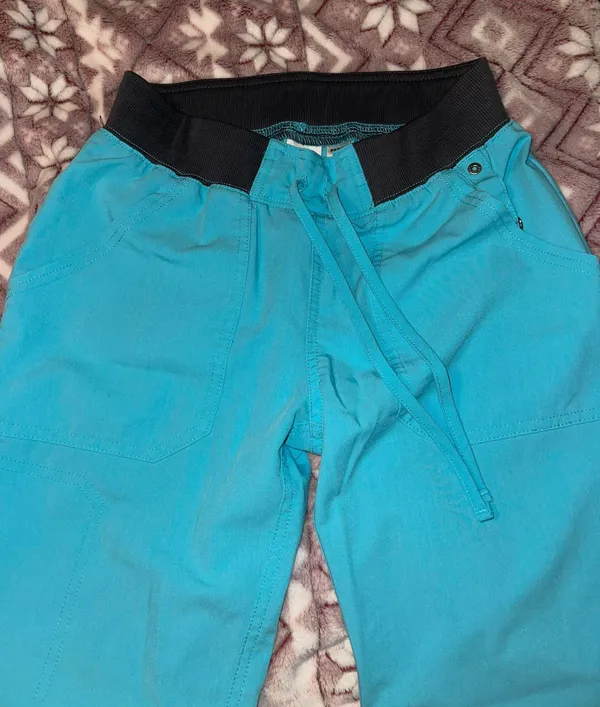 Scrubs Blue Size XXS petite - Image 3
