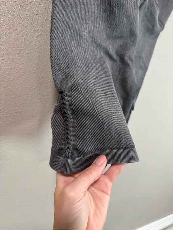 NWT Aerie Offline Bike Short - Image 3
