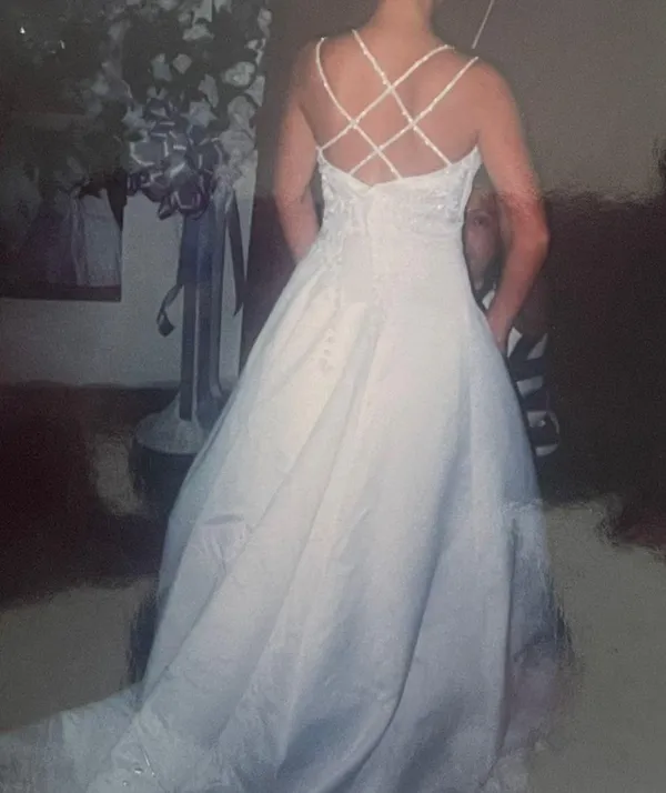 Wedding Dress White Size 8 - Image 2