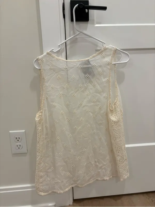 Johnny Was White Eyelet Lace Sleeveless Camisole - Image 4