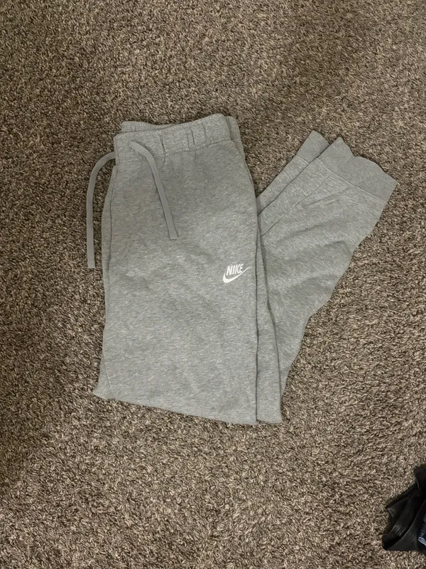 Nike Joggers Women’s Grey - Image 3