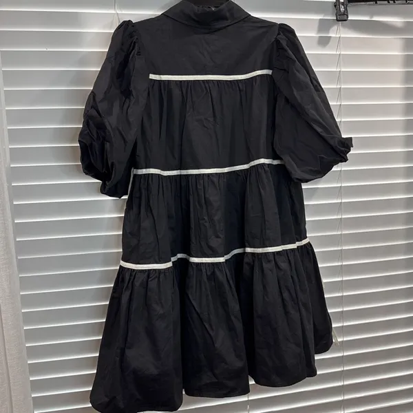 Vestique Dress with tie detail - Image 3