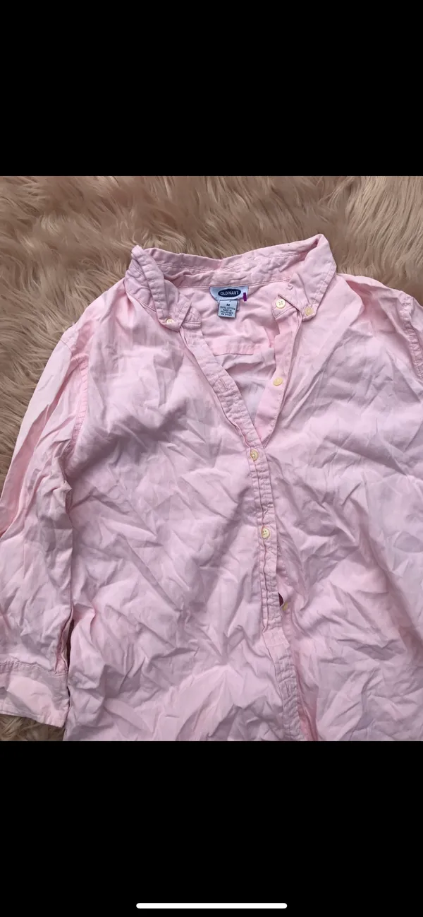 Old Navy pink button down top - Image 2