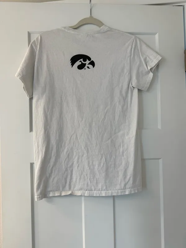 Gildan Iowa Hawkeye T-shirt - Image 3