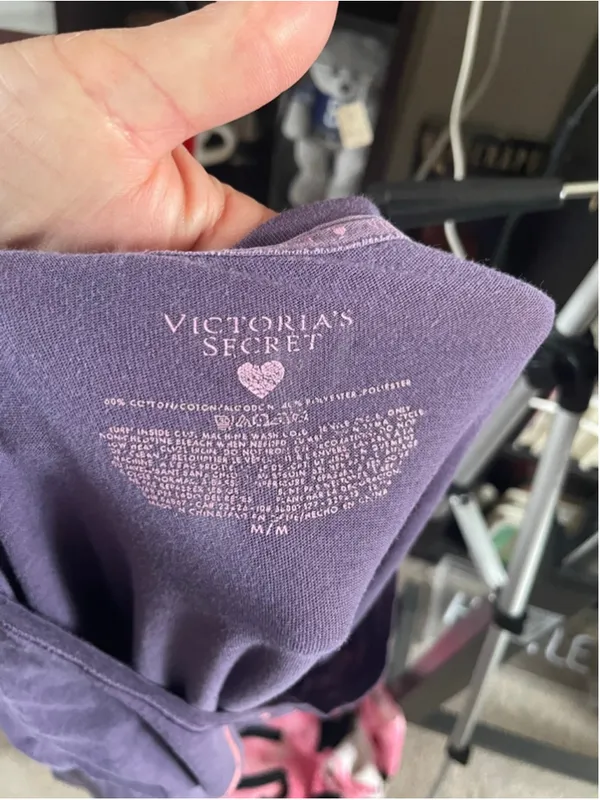 Women's Victoria's Secret Pajama Top M Purple Pink - Image 2