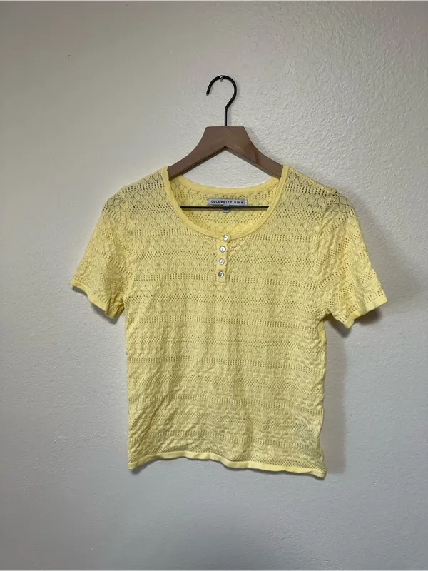 💛Celebrity Pink Yellow Crochet Short Sleeve Henley Top - Image 2