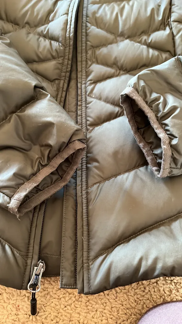 The North Face Puffer Coat - Image 2