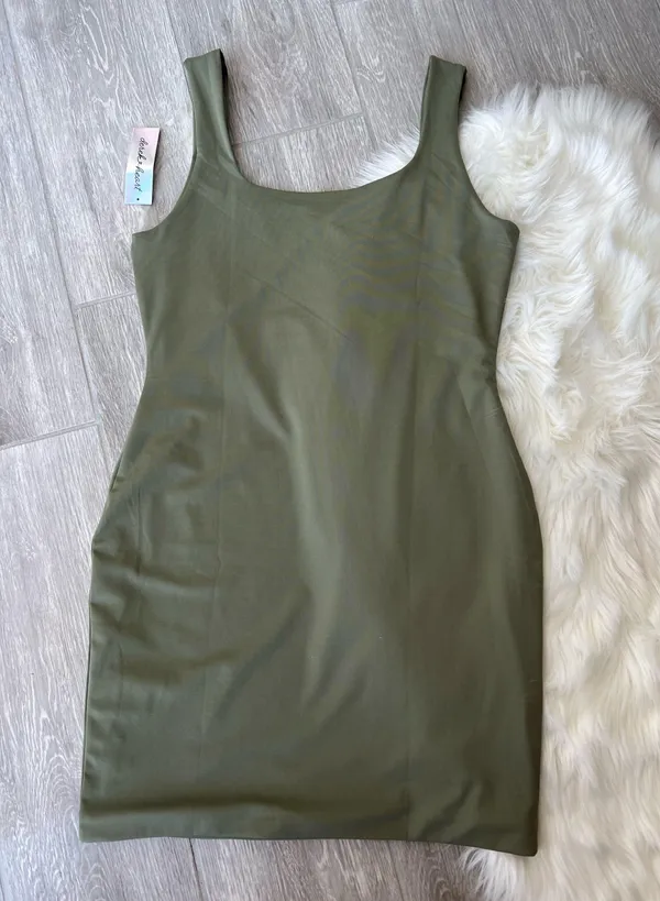 Derek Heart Dress - Image 8