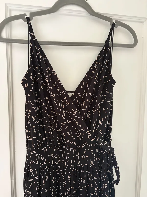 Kaileigh Black Wide-Leg Jumpsuit with Tie Waist - Image 3