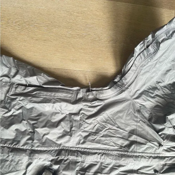 Patagonia Rain Jacket - Image 3