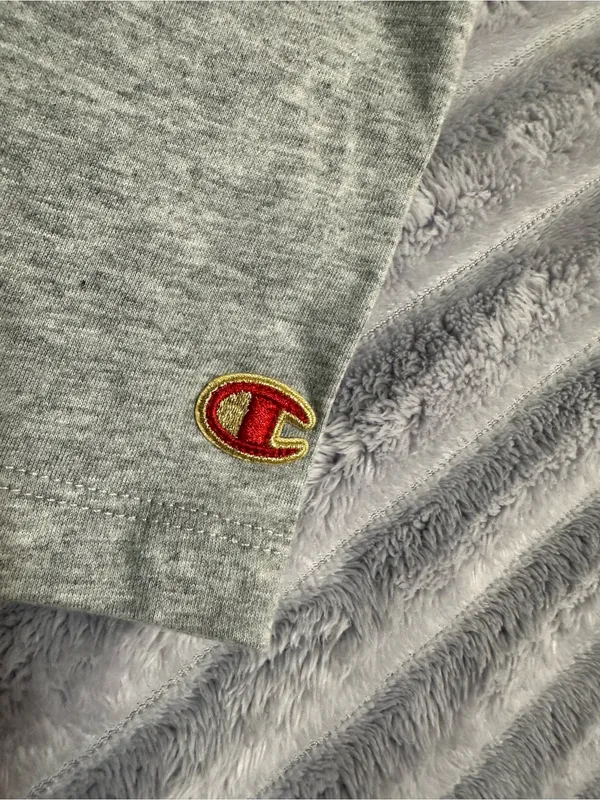 NEW Champion USA Gold Medal Cropped Tee — Size L — Oxford Grey - Image 5