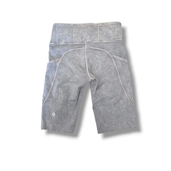 Lululemon Fast and Free Shorts 10" Ice Dye Asphalt Grey Womens 6 Running Bike - Image 4