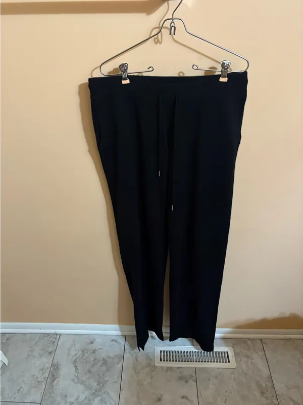 Quince Mongolian Cashmere Straight Leg Pants in Black - Image 3