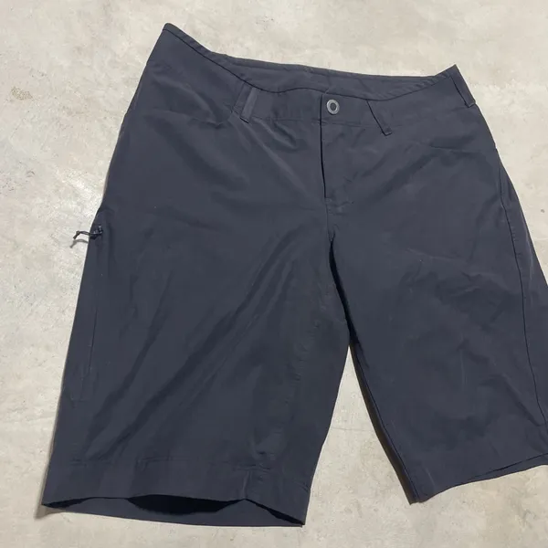 Arcteryx Nylon Stretch Quick Dry Hiking Shorts Women's Size 8 Black Camping - Image 2