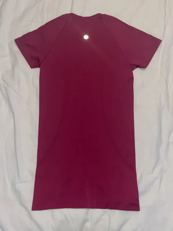 Lululemon Swiftly Tech Short Sleeve 2.0 - Image 6
