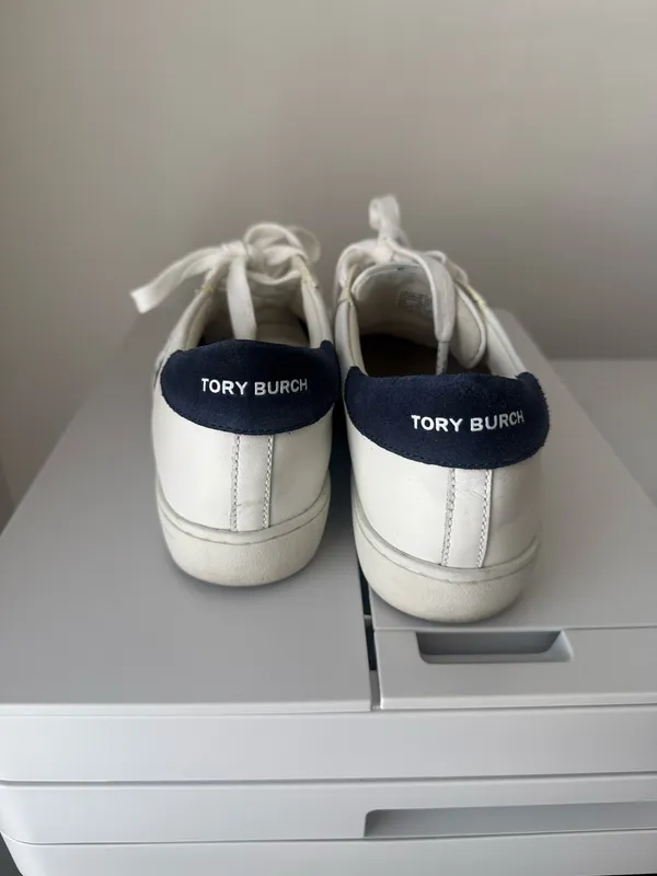 Tory Burch White Leather Sneakers with Navy Heel Accent 6M - Image 4