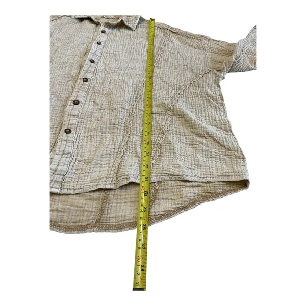 Easel Women's Beige Textured Crinkle Gauze Button Up Shirt Top Medium‎ - Image 7