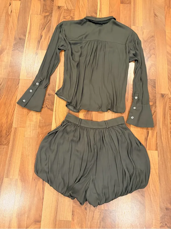 Free People Olive Green Relaxed Bubble Hem Shorts - Image 12