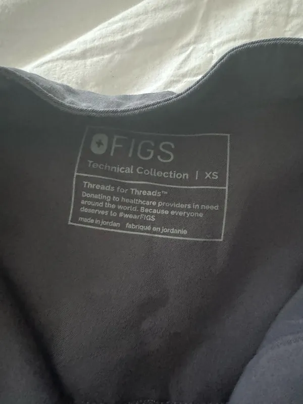 FIGS Rafaela Scrub Top - Image 4