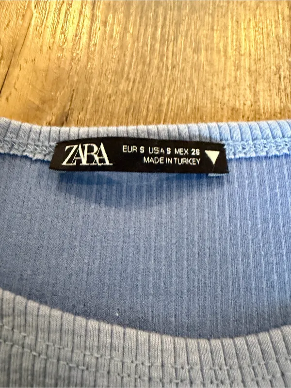 Zara Pastel Blue Ribbed Long-Sleeve Crop Top - Image 2