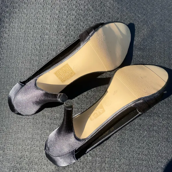 ✨🖤 Lady Couture Size 39 / 8.5 Black Satin D’Orsay “Sharp” Rhinestone Crystal Heels 🖤✨ - Image 10
