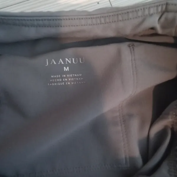 Jaanuu women's set scrub pants n top gray size Medium - Image 6