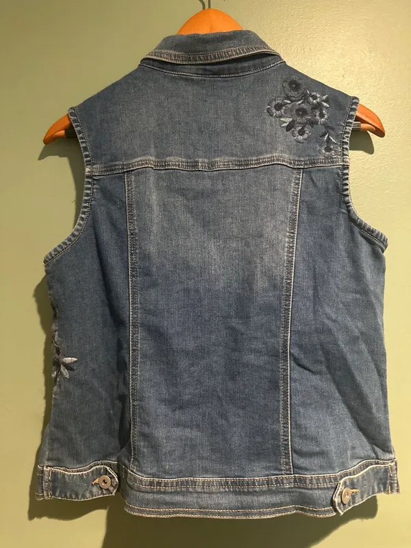 Westport 1962 Embroidered Denim Vest Small Y2K Boho Indie Cowgirl Layering Top - Image 4