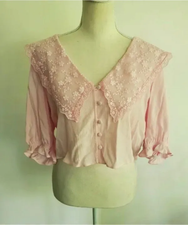 NWT  Light Pink Peter Pan Collared Flowy Crop Top - Image 3