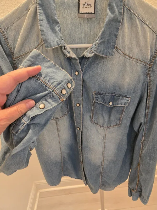 Laura Ashley Denim Womens XL Western Pearl Snap Button Denim Shirt Acid Wash Y2K - Image 5