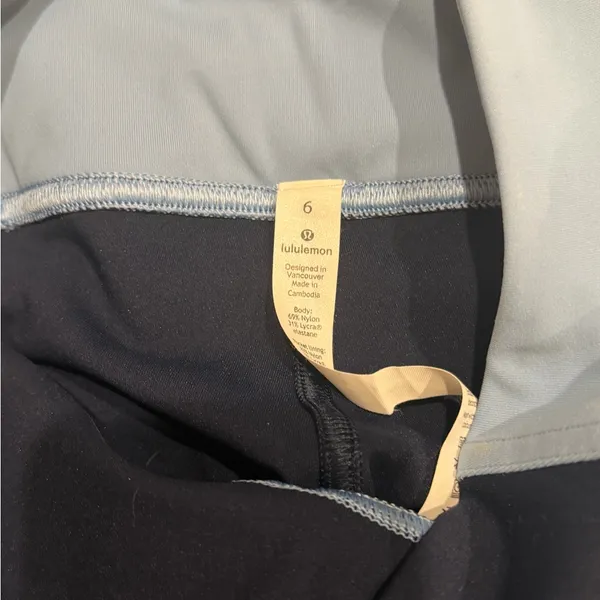 Lululemon Athletica Get Going Train Tight 28" leggings size 6 - Image 8