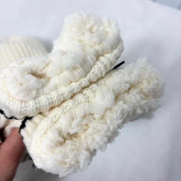 Hunter Cream Cable Knit Socks with Striped Cuff‎ ONe Size Fits Most - Image 5
