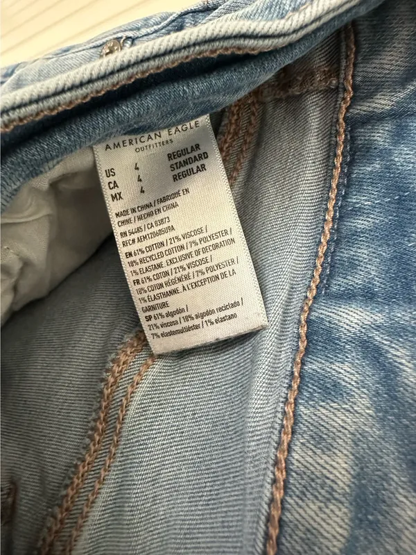American Eagle Light Wash Flare Ripped Jeans - Image 4