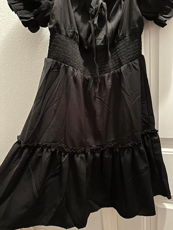 black dress - Image 3