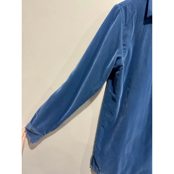 Vintage J.Crew Blue Velvet Button Down Shirt XS Made in Hong Kong - Image 5