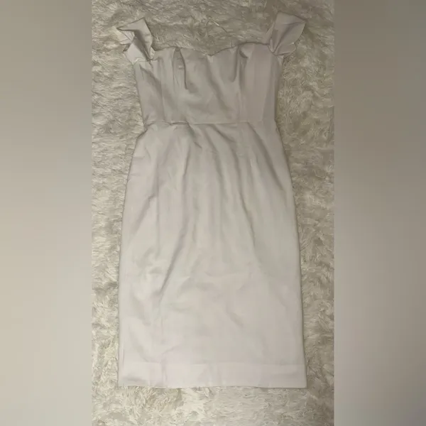 NWOT Dress the Population Bailey Off the Shoulder Dress white sz M - Image 3