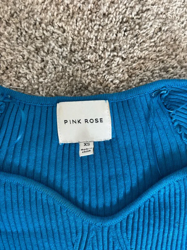Pink Rose Sweaters  - Image 3