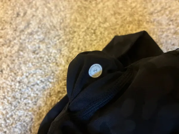 Lululemon Camo Leggings Align 25" - Image 3