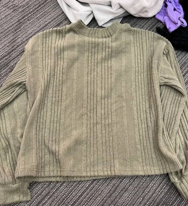 Shien Green Sweater - Image 5