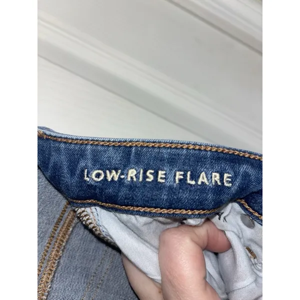 American Eagle Low Rise Flare Jeans 4 Long 31” Flap Pockets Next Level Stretch - Image 5