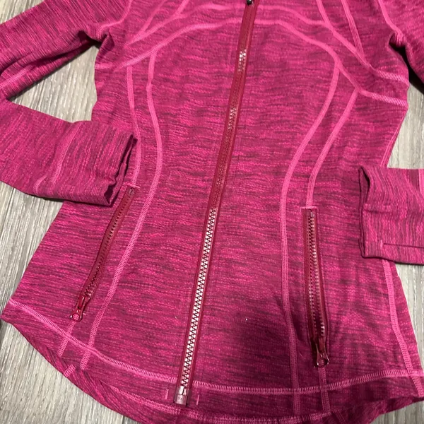 Lululemon pink Define Diamond Jacquard‎ Berry Rumble Jew Magenta jacket size 4 - Image 5