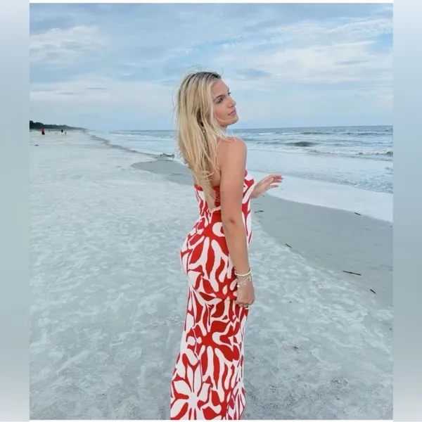 House of Harlow 1960 knit Red and White Maxi Dress tube top with slit bottom - Image 3