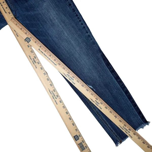 Risen Jeans High Rise Cropped Straight Leg Raw Hem Denim Size 30/11 - Image 9