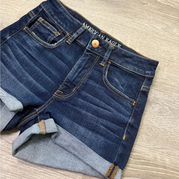 •American Eagle• Hi Rise Shortie Shorts - Image 3