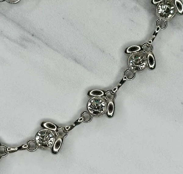 Y2K Rhinestone Flower Silver Chain Belt Extra Small/Small (XS/S) ✨ - Image 4