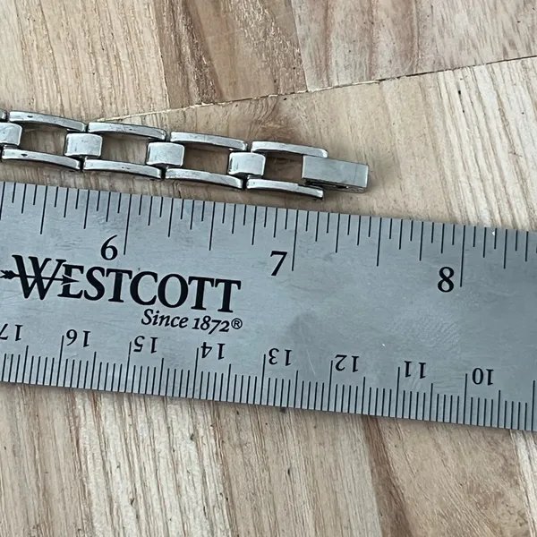 2/$20 Ladies Value Watch - Image 10
