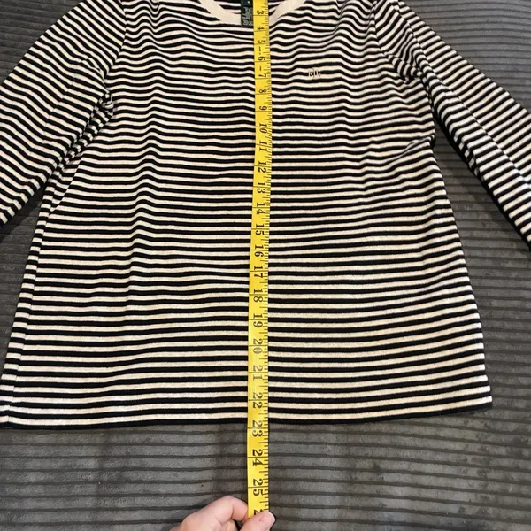 VTG Lauren Ralph Lauren Womens Medium Striped Top Black and Light Beige - Image 3